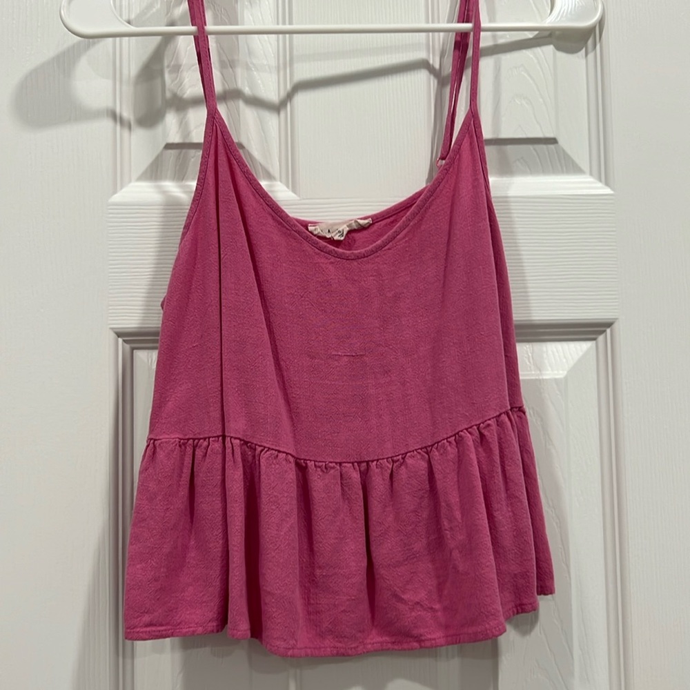 LA Hearts pink top